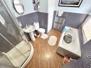 Photo 30- click for photo gallery